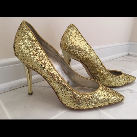 guess gold heels
